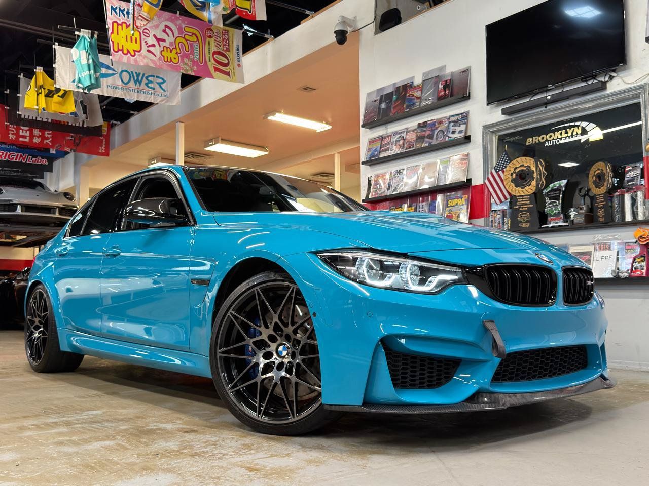 Used 2018 BMW M3 RWD image 1