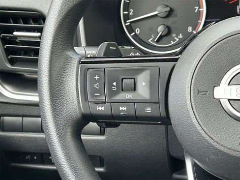 Certified 2023 Nissan Rogue SV image 21