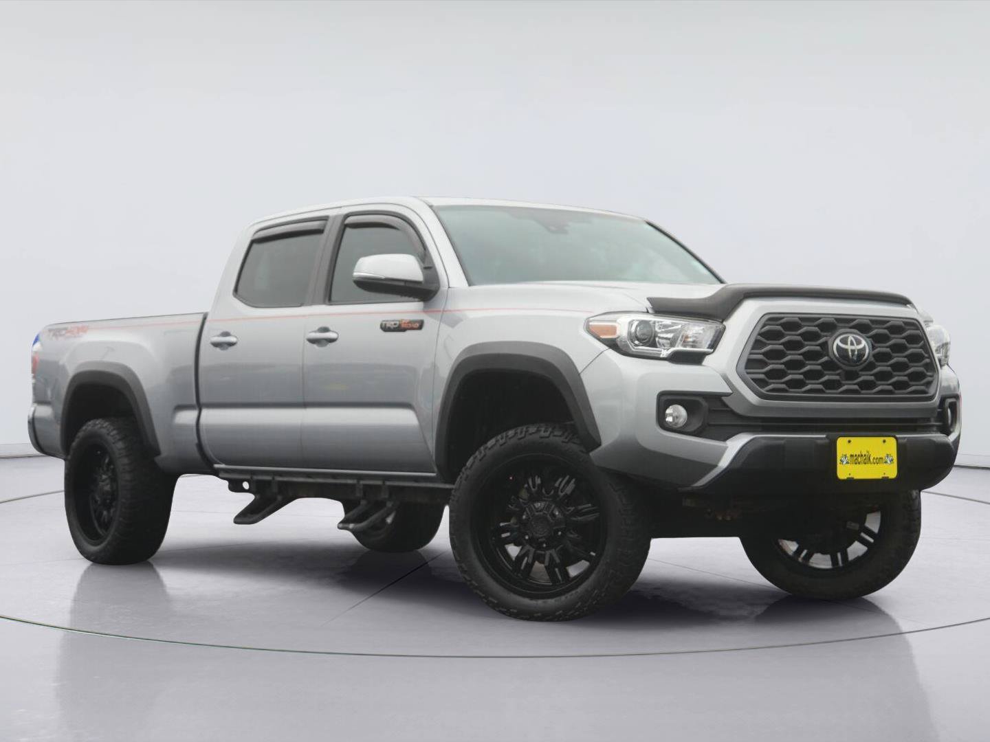 Used 2021 Toyota Tacoma TRD Off-Road AWD/4WD image 2