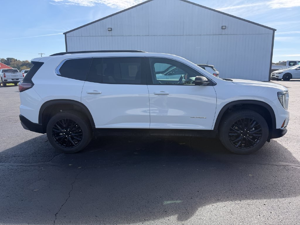 Used 2026 GMC Acadia Elevation w/ Elevation Premium Package AWD/4WD image 4