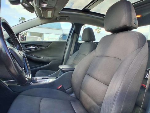 Used 2021 Chevrolet Malibu LT w/ Midnight Edition image 16