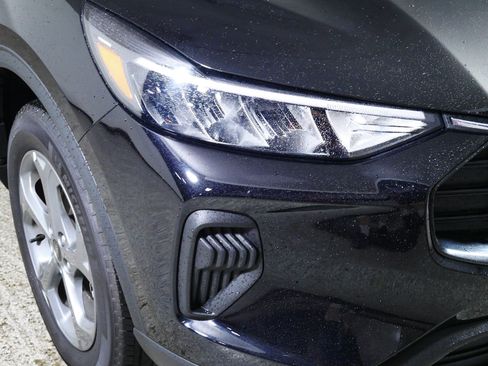 Used 2025 Ford Escape ST-Line AWD/4WD image 16