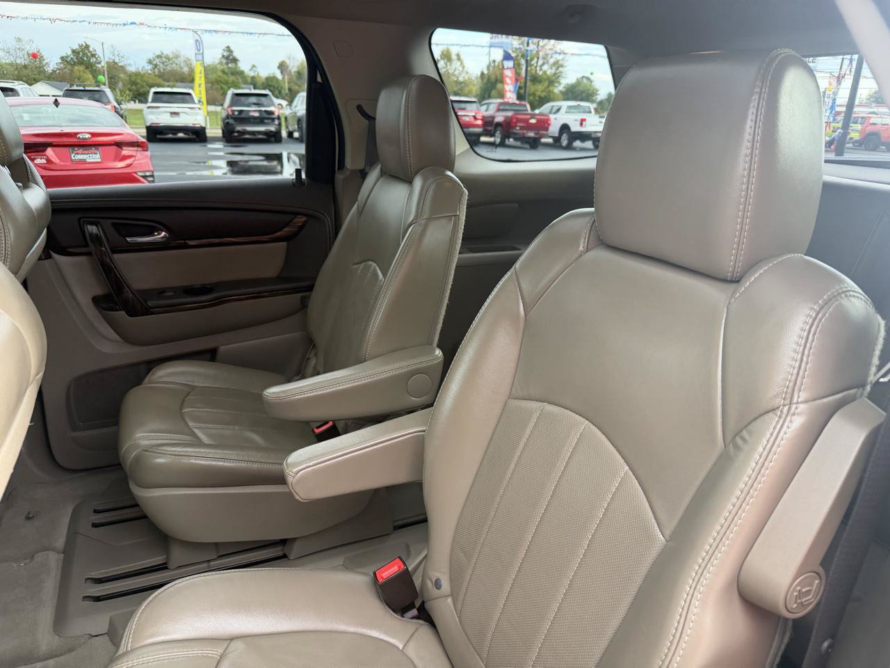 Used 2013 GMC Acadia Denali AWD/4WD image 19