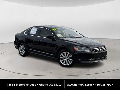Used 2013 Volkswagen Passat 2.5 SEL image 1