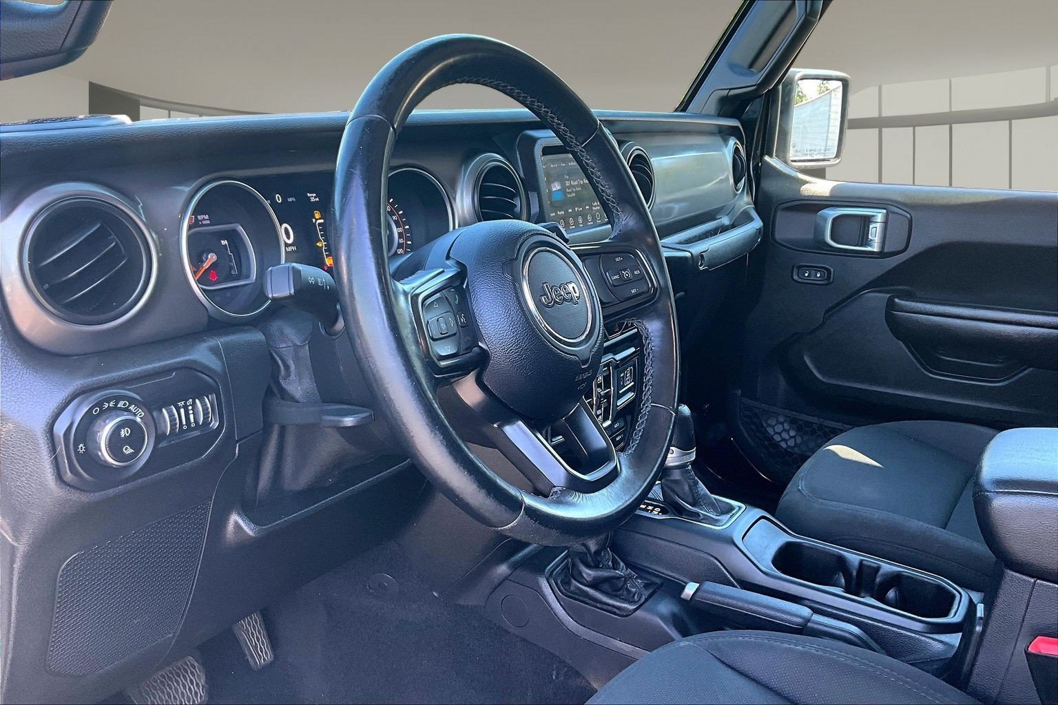 Used 2021 Jeep Gladiator Sport AWD/4WD image 19