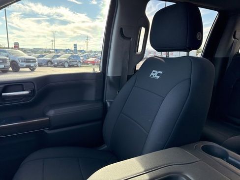 Used 2021 Chevrolet Silverado 1500 RST image 25