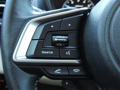 Used 2022 Subaru Ascent Limited w/ Technology Package image 26