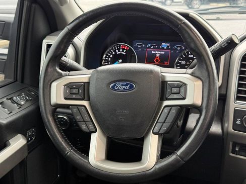 Used 2021 Ford F250 Lariat image 16