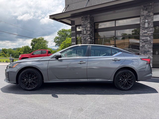 Used 2026 Nissan Altima 2.5 SV w/ SV Special Edition Package AWD/4WD image 25