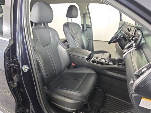 Used 2022 Kia Sorento EX w/ Panoramic Sunroof Package image 22