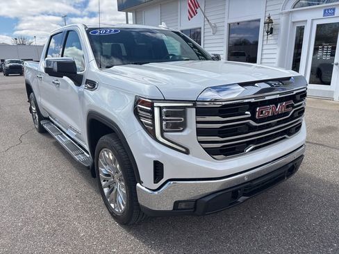 Certified 2022 GMC Sierra 1500 SLT w/ SLT Premium Plus Package image 3