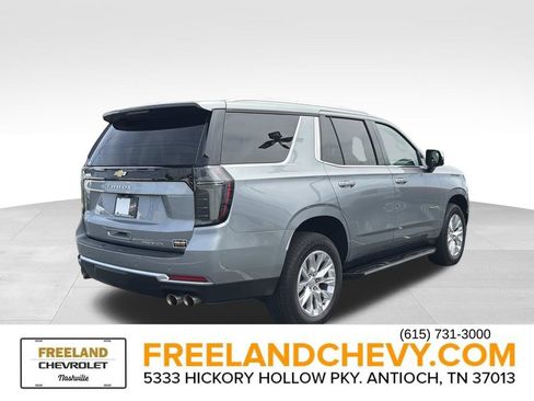 Used 2025 Chevrolet Tahoe Premier AWD/4WD image 3