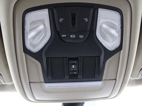 Used 2020 RAM 1500 Big Horn image 25