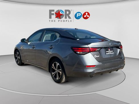 Used 2022 Nissan Sentra SV FWD image 3