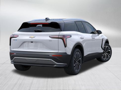 New 2026 Chevrolet Blazer EV LT image 8