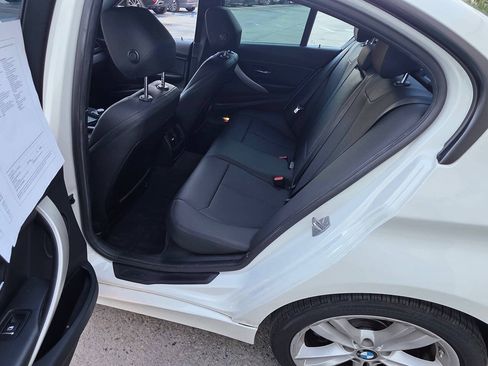 Used 2016 BMW 320i Sedan RWD image 15