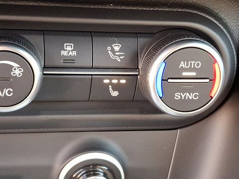 New 2025 Alfa Romeo Stelvio Tributo Italiano w/ Driving Assist Package image 20