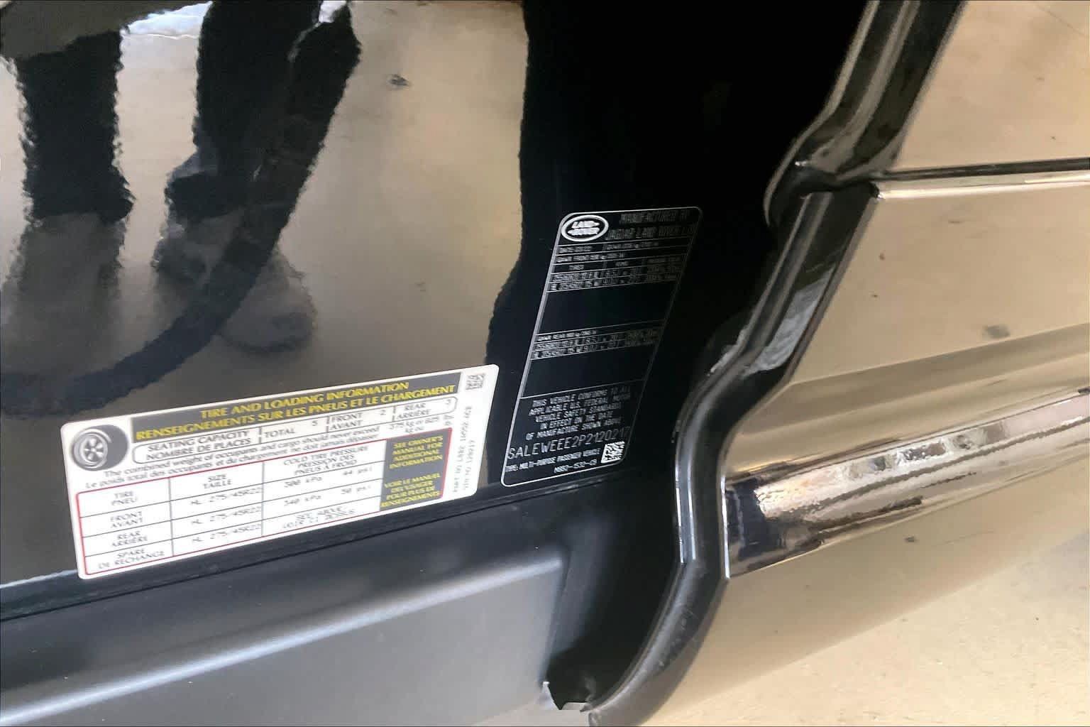 Used 2023 Land Rover Defender 110 V8 AWD/4WD image 31