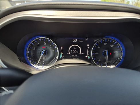 Used 2024 Chrysler Pacifica Touring-L FWD image 22