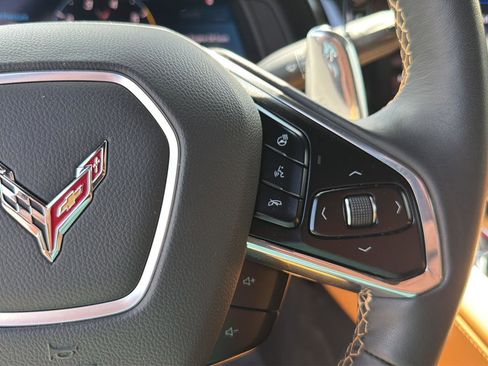 Used 2020 Chevrolet Corvette Stingray Preferred Cpe w/ 2LT Preferred Equipment Group RWD image 17