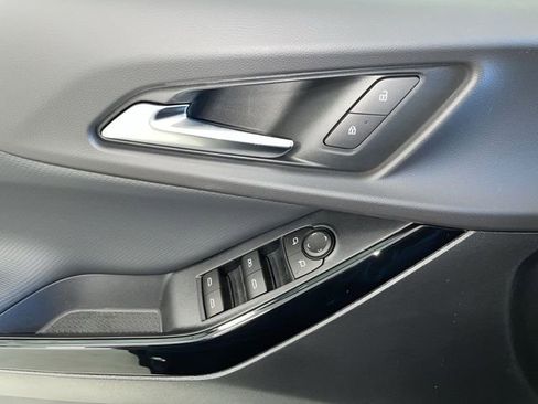 New 2026 Chevrolet Equinox LT FWD image 25