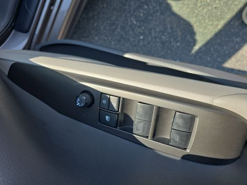 Used 2023 Toyota Camry SE w/ Audio Upgrade Package image 28