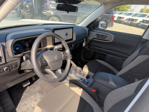 New 2025 Ford Bronco Sport Big Bend image 14