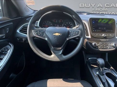 Used 2023 Chevrolet Malibu LT FWD image 5