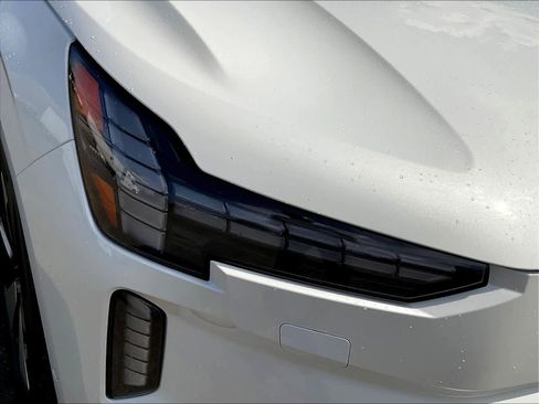 New 2025 Volvo EX90 Plus image 33