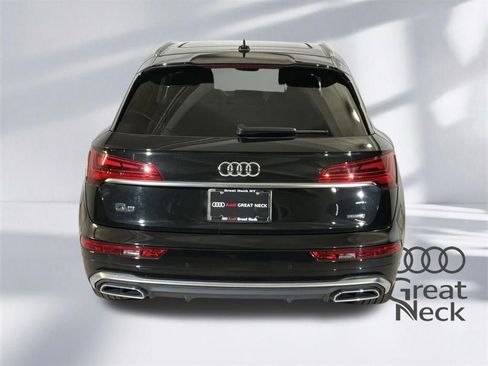 Used 2023 Audi Q5 e Premium w/ Convenience Package AWD/4WD image 21