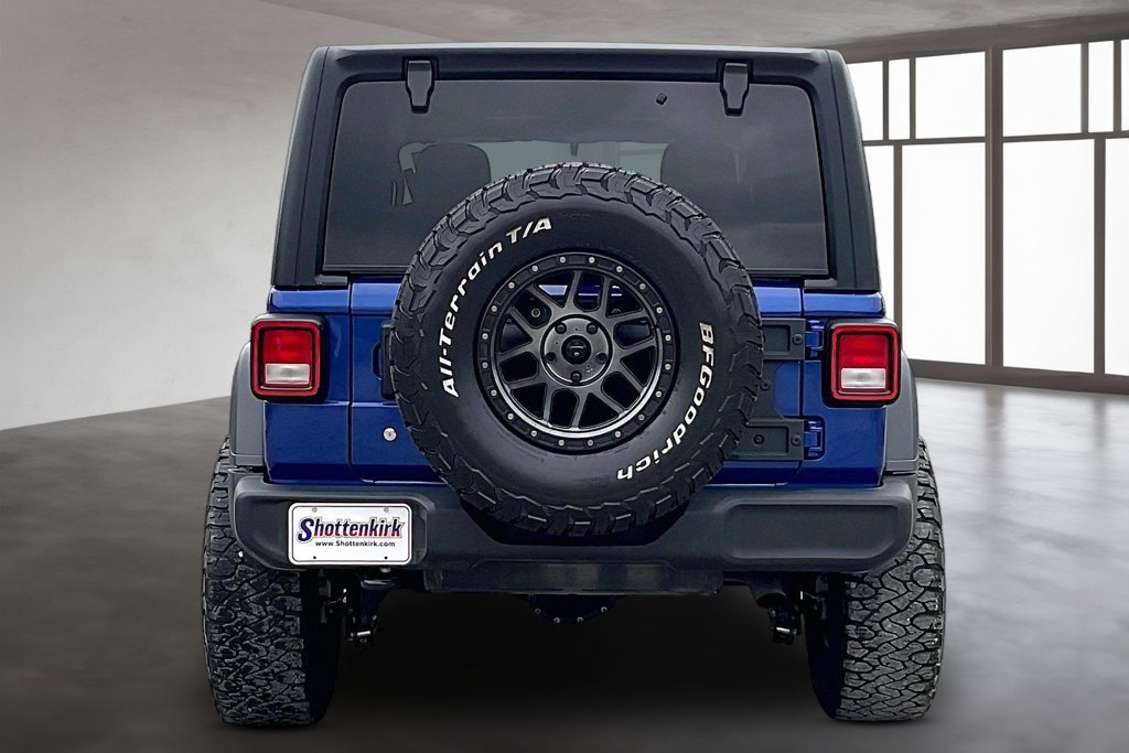 Used 2020 Jeep Wrangler Sport AWD/4WD image 5