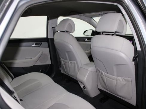 Used 2016 Hyundai Sonata SE image 20