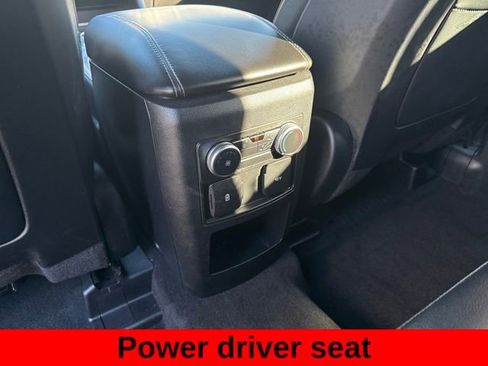 Used 2020 Ford Explorer XLT w/ Equipment Group 202A image 26