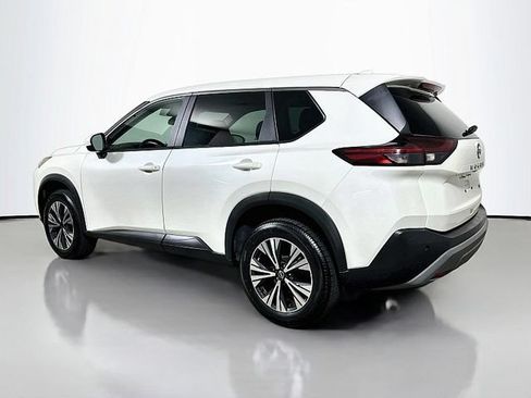 Used 2023 Nissan Rogue SV FWD image 5