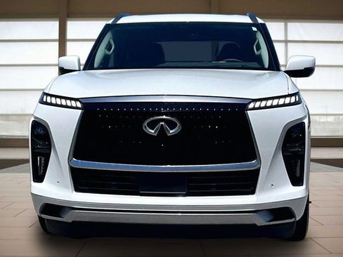 Certified 2026 INFINITI QX80 Luxe w/ Cargo Package RWD image 3