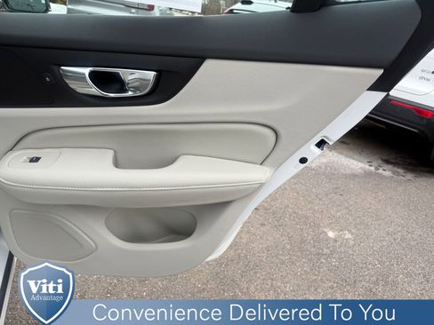 Certified 2021 Volvo S60 T5 Momentum w/ Climate Package image 25