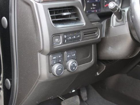 Used 2021 Chevrolet Suburban Z71 image 25