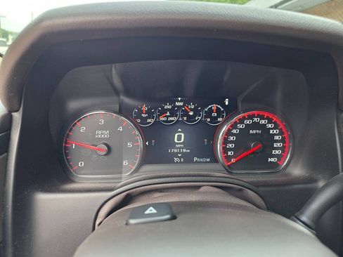 Used 2016 GMC Yukon XL Denali w/ Open Road Package RWD image 15