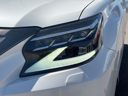 Used 2023 Lexus GX 460 w/ Black Line Special Edition image 9