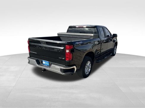 Used 2019 Chevrolet Silverado 1500 LT w/ All-Star Edition AWD/4WD image 6
