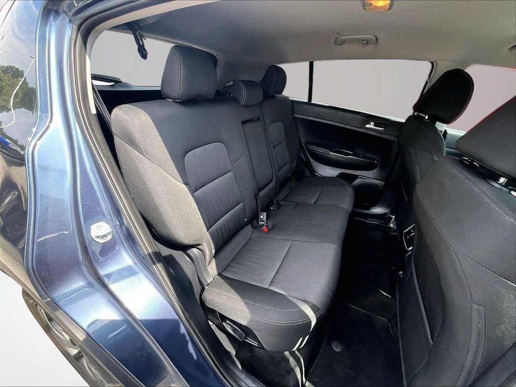 Used 2020 Kia Sportage LX FWD image 27