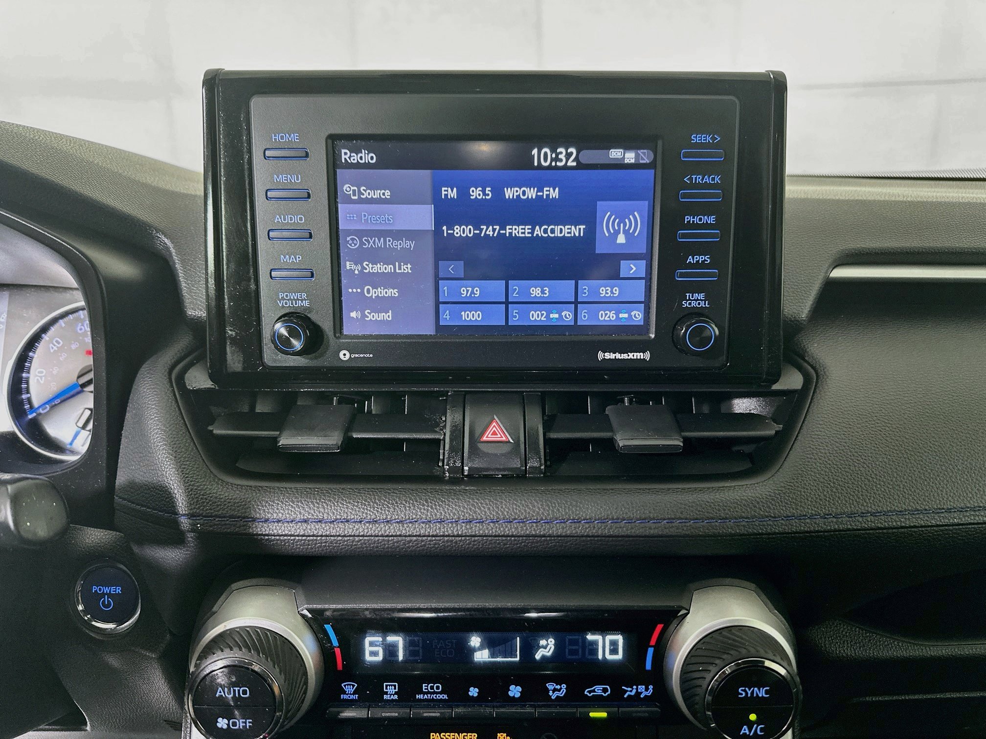 Certified 2022 Toyota RAV4 SE AWD/4WD image 24