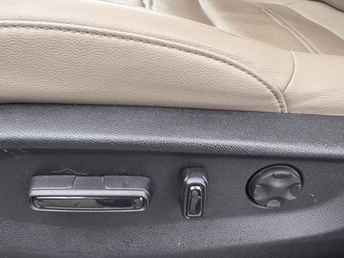 Used 2021 Honda CR-V Touring image 7