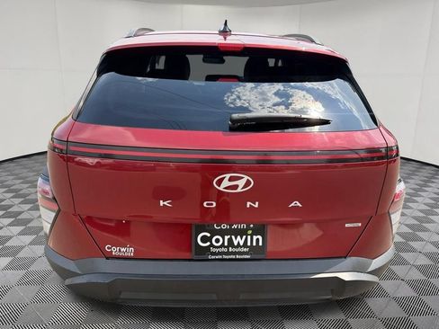 Used 2024 Hyundai Kona SEL AWD/4WD image 7