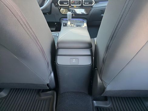 New 2026 Nissan Sentra SV image 8