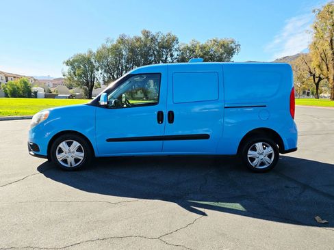 Used 2020 RAM ProMaster City Tradesman SLT image 5