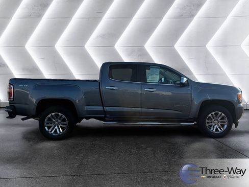 Used 2020 GMC Canyon SLT image 6