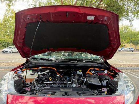 Used 2021 Ford Escape Titanium FWD image 31