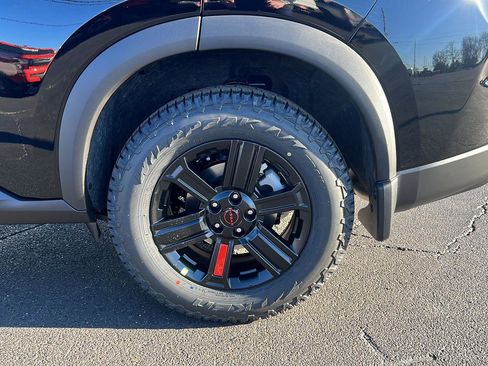 New 2026 Nissan Rogue SV image 8