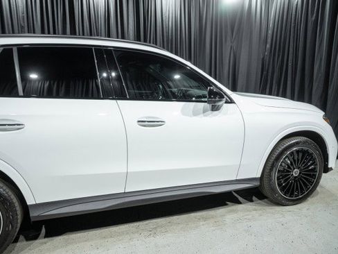New 2026 Mercedes-Benz GLC 300 image 4